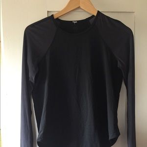 Lululemon BLK Mesh sleeve LS 6